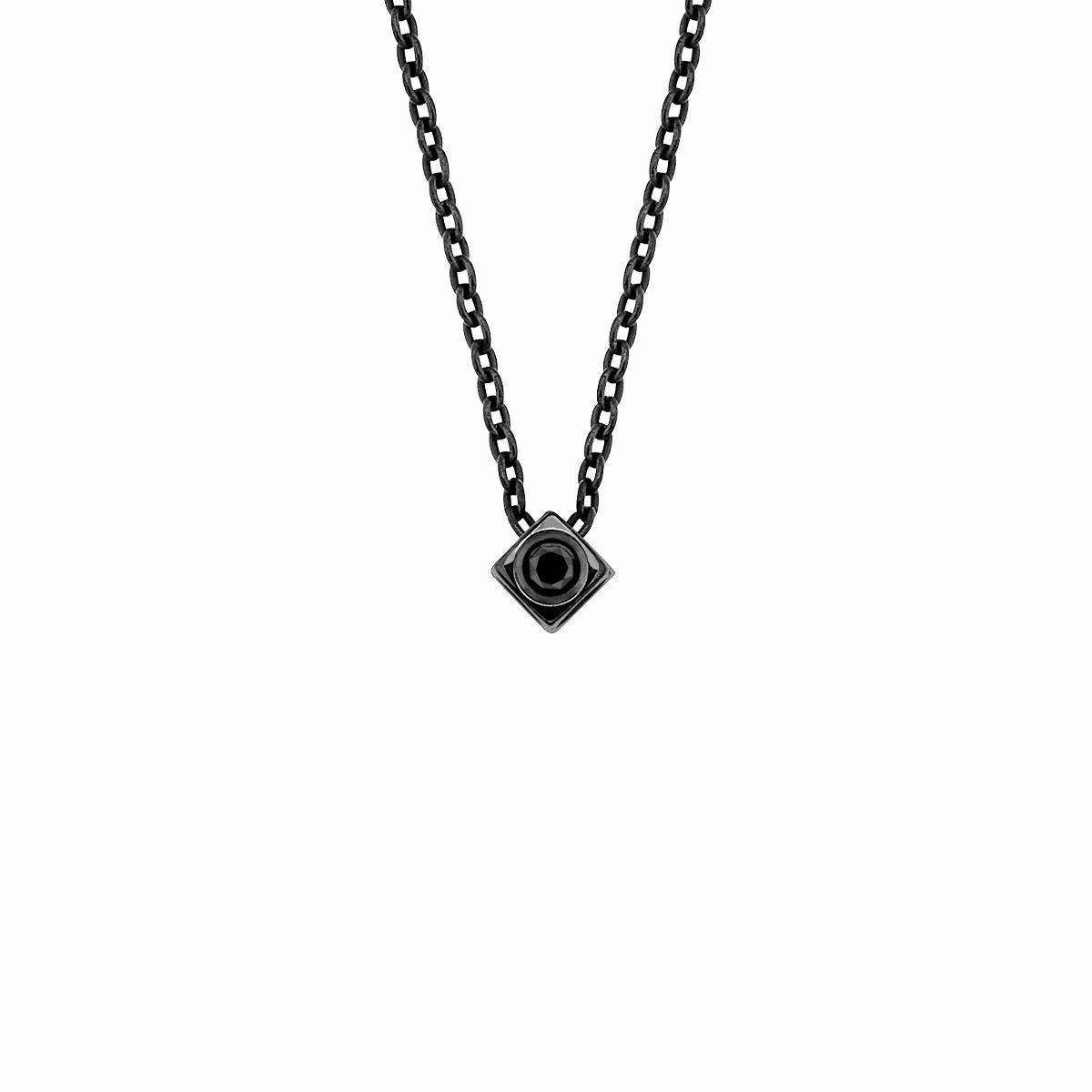 Le Cube Diamant necklace