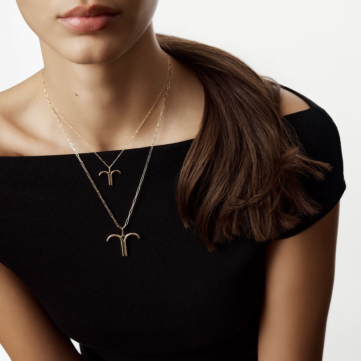 Aries small pendant